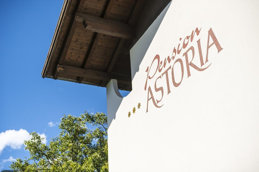 Pension Astoria Naturns Exterior foto